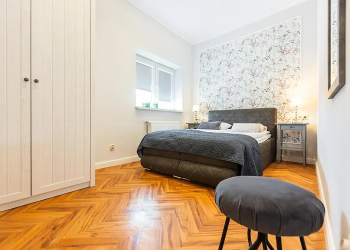 Vintage Bracka Apartment